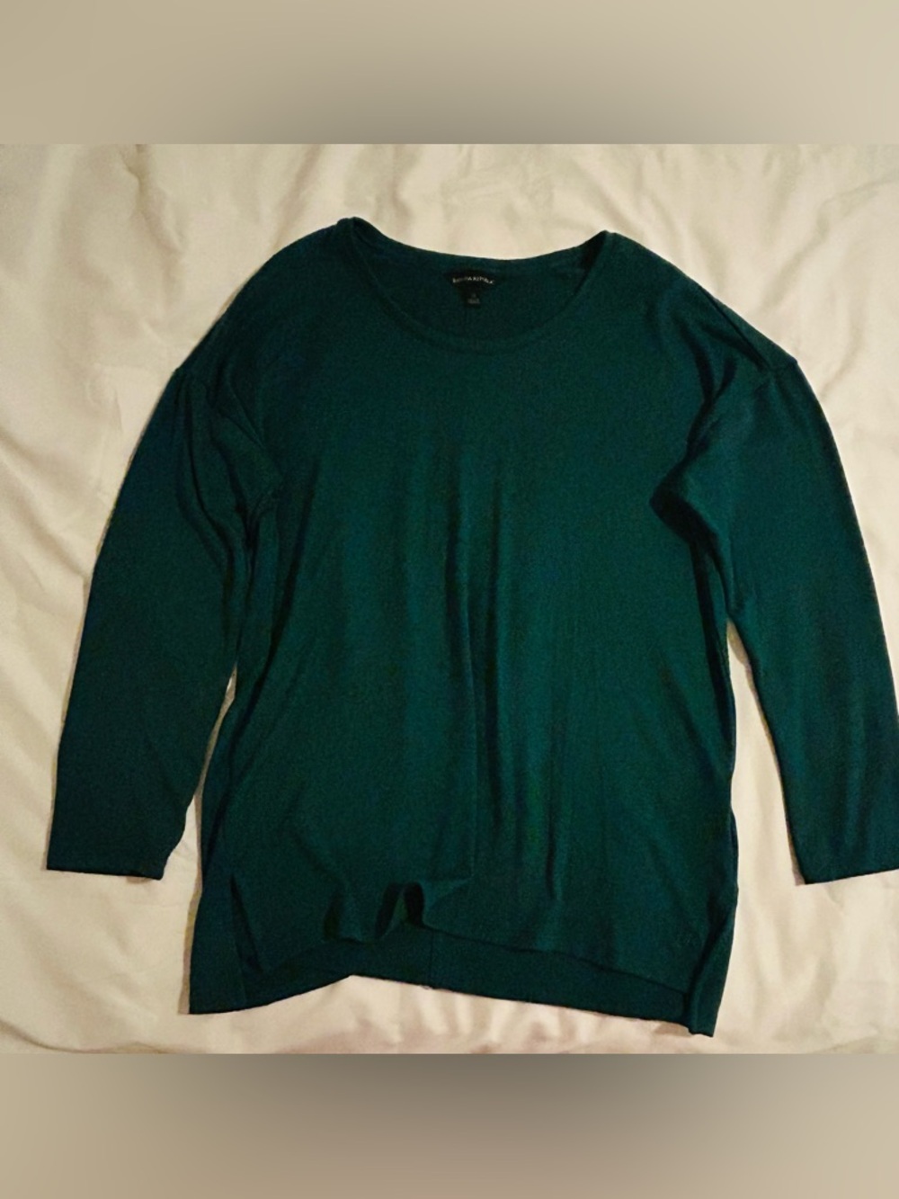 Banana Republic Women’s Long Sleeve Lightweight Sweater